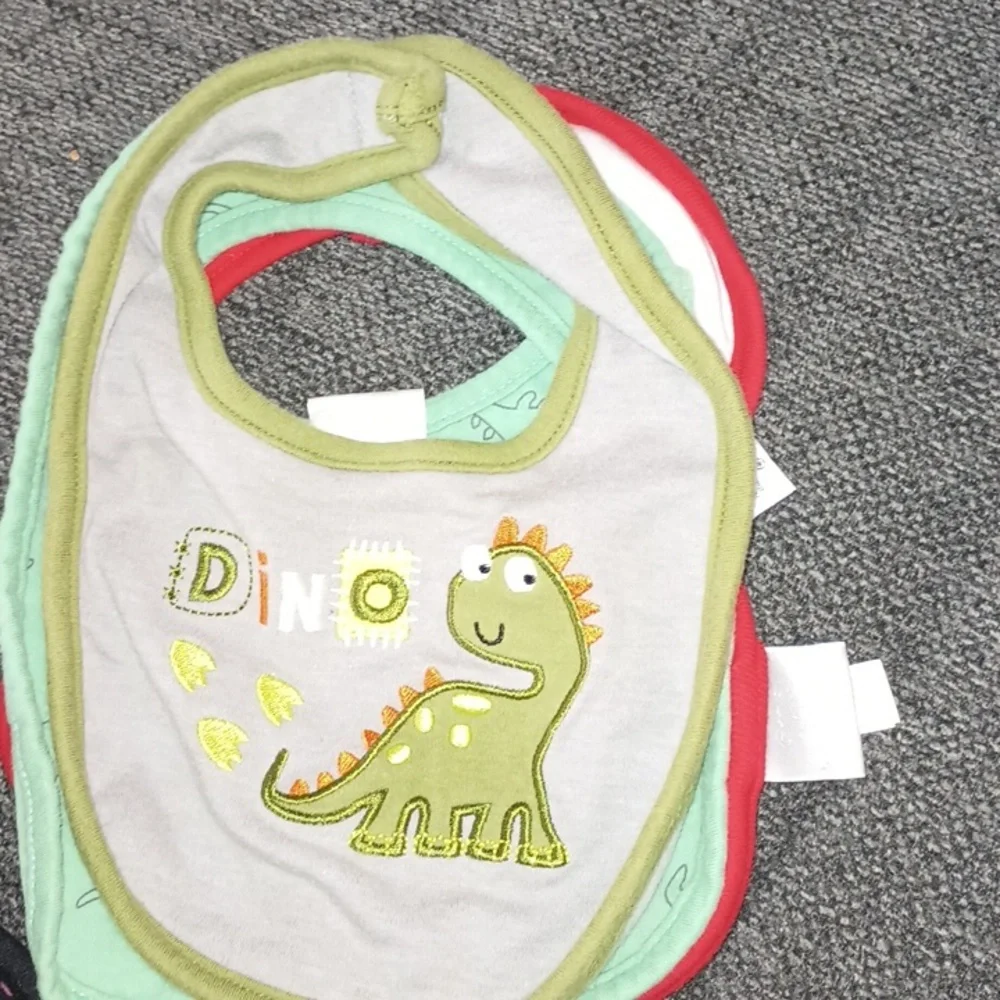 3 piece baby bibs bundle